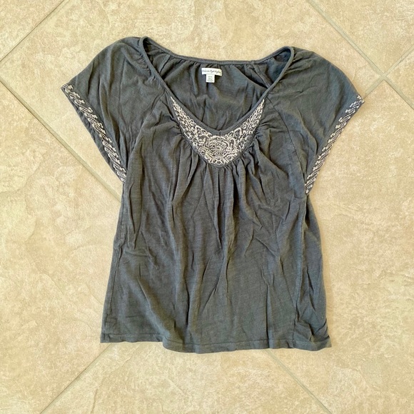 American Eagle Outfitters Tops - 🚨🎉HP ⭐️ American Eagle Outfitters AEO sz XS